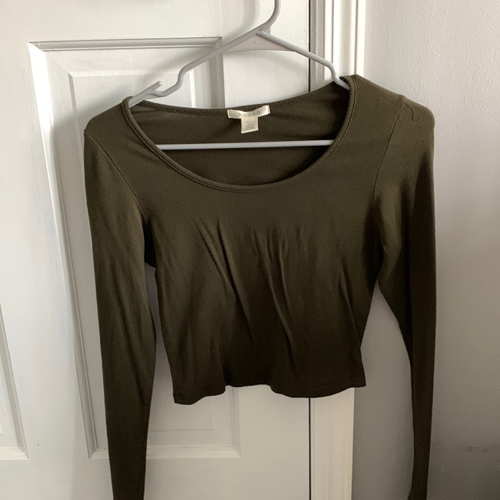 Bozzolo Cropped Long sleeve. Size Medium. Green